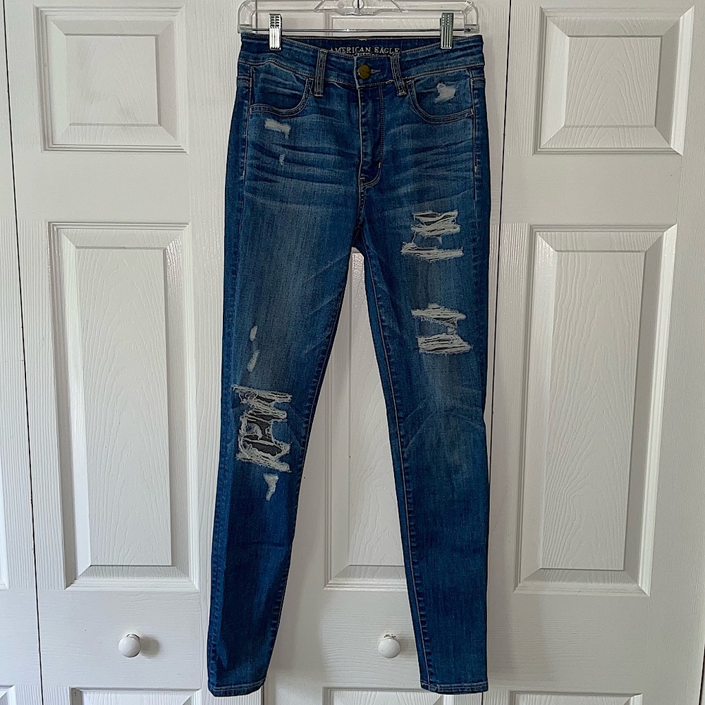 AE Ripped/Distressed Hi-Rise Jeans